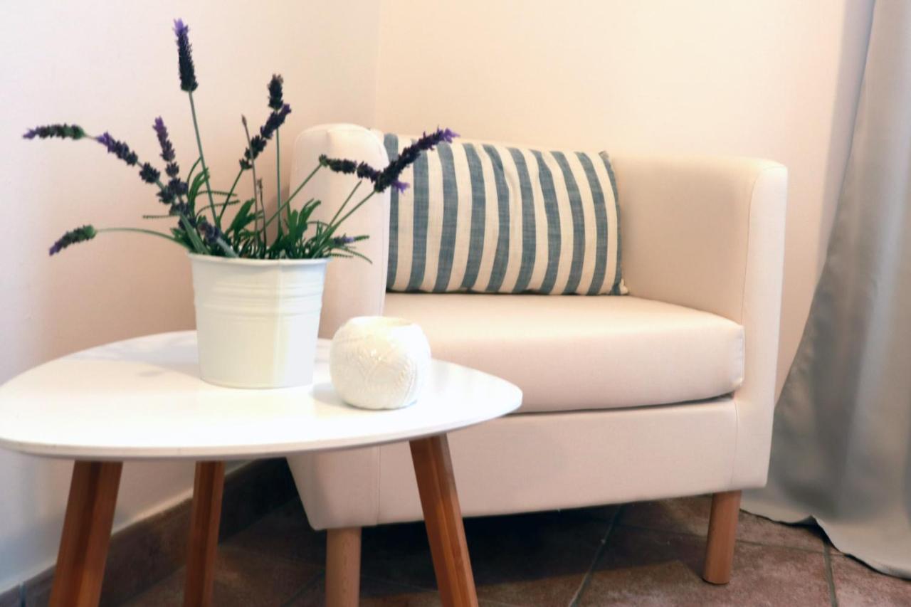 My Little Suites Ermoupoli Ngoại thất bức ảnh