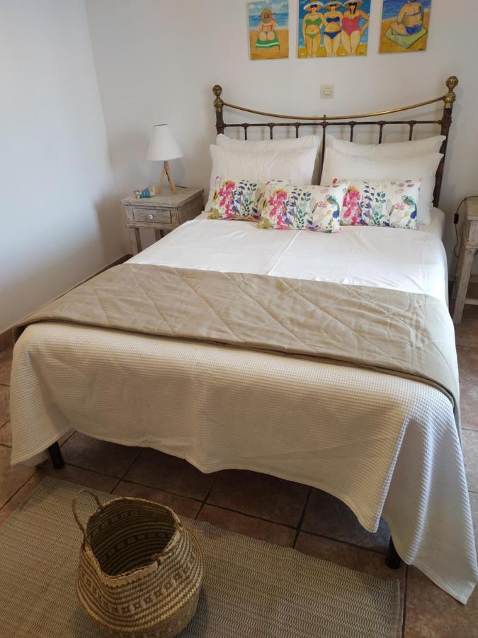 My Little Suites Ermoupoli Ngoại thất bức ảnh