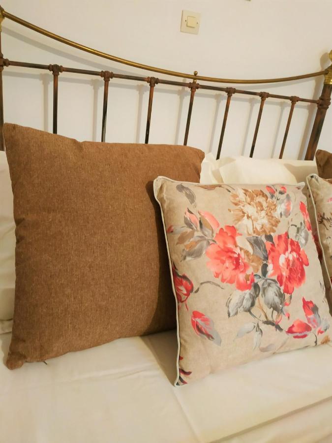 My Little Suites Ermoupoli Ngoại thất bức ảnh