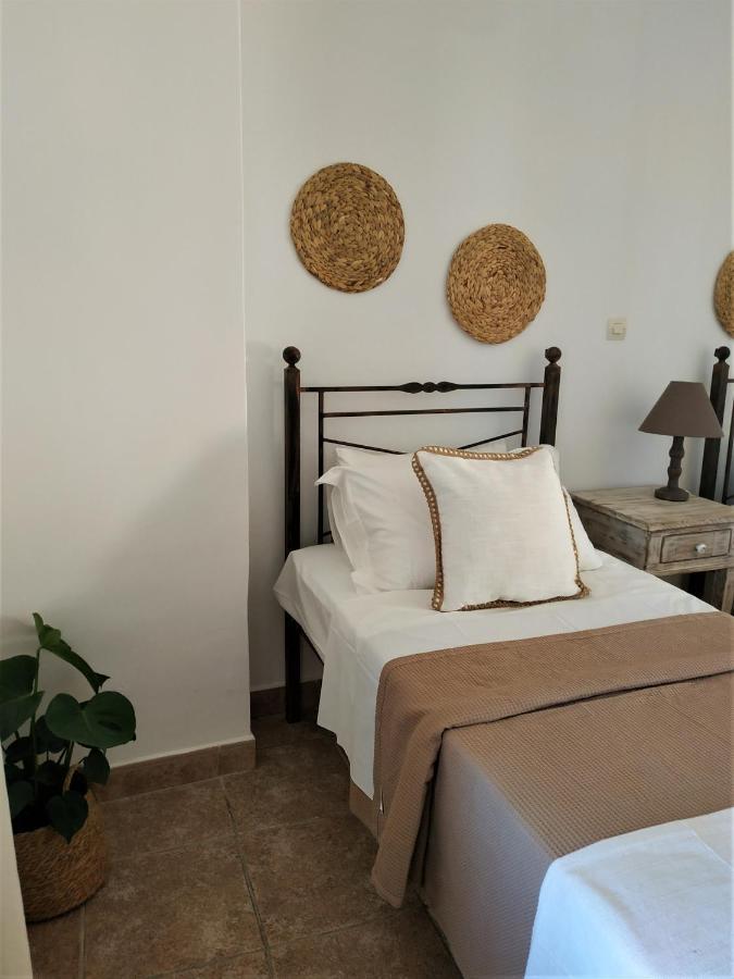 My Little Suites Ermoupoli Ngoại thất bức ảnh